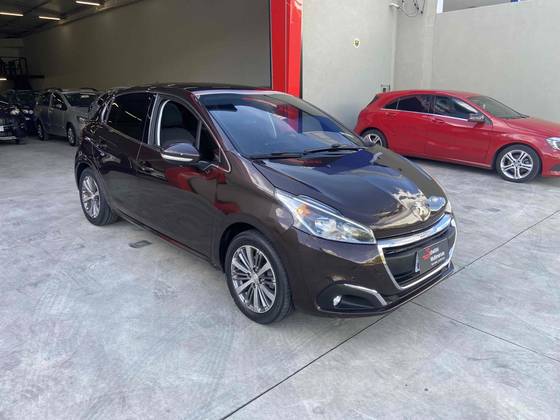 PEUGEOT 208 1.6 GRIFFE 16V FLEX 4P AUTOMÁTICO